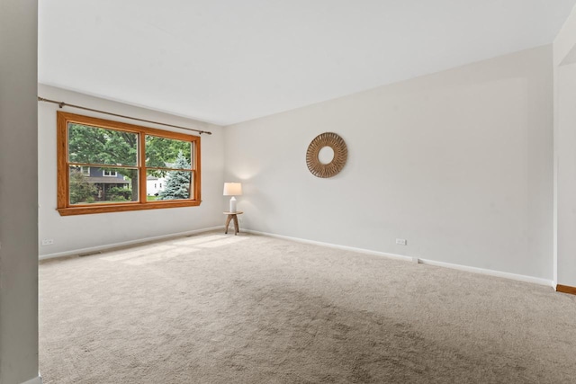 169 S Ellyn Ave, Glen Ellyn, IL 60137 - spare room featuring carpet floors