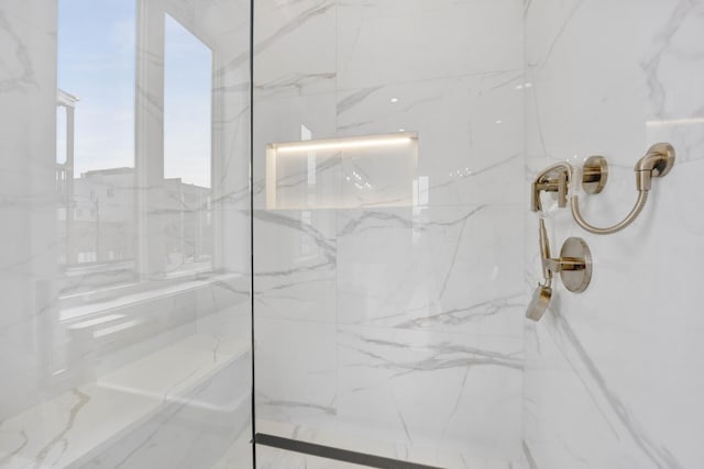 2353 W Ohio St, Chicago, IL 60612 - bathroom with a marble finish shower
