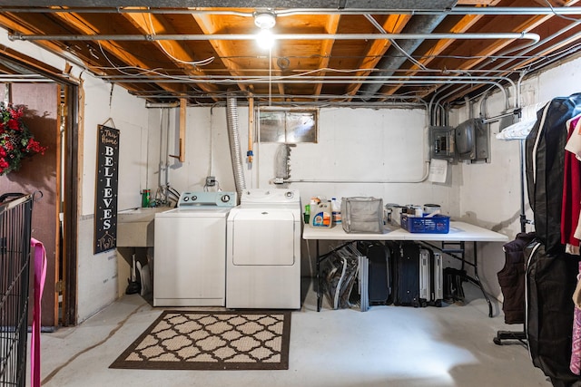 206-208 N Fremont St, Naperville, IL 60540 - unfinished below grade area featuring washer and clothes dryer