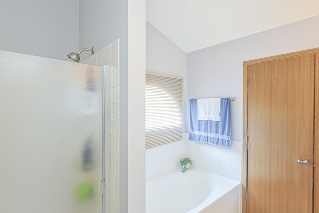 15 Brittany Ct, South Elgin, IL 60177 - full bath with a stall shower, vaulted ceiling, and a garden tub