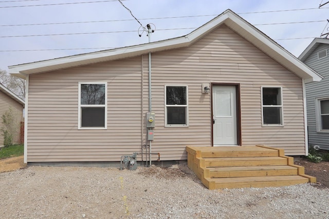 528 E Marquette St, Ottawa, IL 61350 - photo 1
