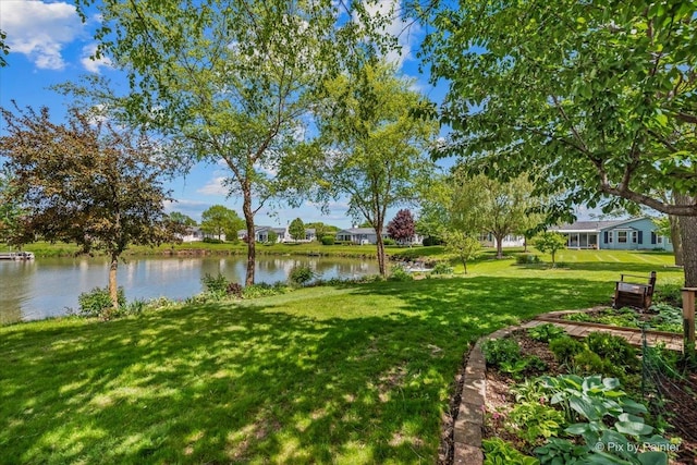 14 Devonshire Ct, Grayslake, IL 60030 - view of grassy yard featuring a water view