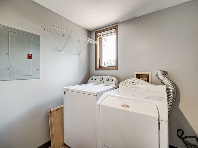 985 W Ct Unit D, Naperville, IL 60563 - washroom with electric panel and washer and dryer