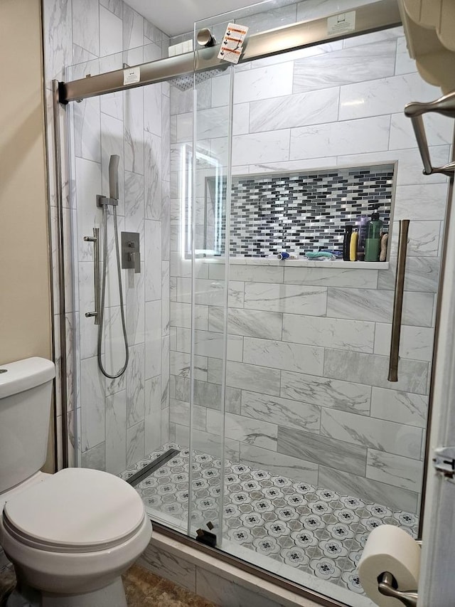 306 Milton Ct Unit B, Bloomingdale, IL 60108 - full bath with toilet and a stall shower