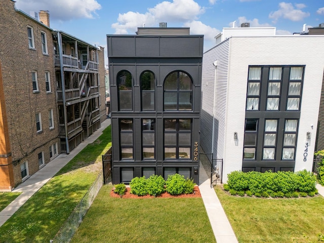 3406 N Keating Ave, Chicago, IL 60641 - view of property
