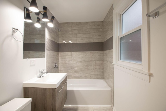 9237 S Utica Ave, Evergreen Park, IL 60805 - full bathroom with toilet, vanity, and washtub / shower combination