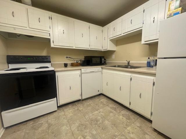 700 Perrie Dr Unit 416, Elk Grove Village, IL 60007 - photo 6