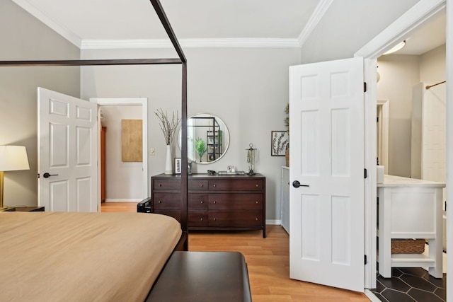 2149 N Seminary Ave Unit A, Chicago, IL 60614 - bedroom featuring crown molding and light wood-style flooring