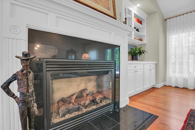 2502 Prairie Ridge Pl, Champaign, IL 61822 - detailed view of wood finished floors and baseboards