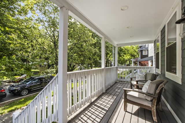 439 Thomas Ave, Forest Park, IL 60130 - view of porch