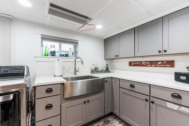 10 N Broadview Ave, Lombard, IL 60148 - kitchen with washer / clothes dryer, gray cabinets, a sink, a drop ceiling, and recessed lighting