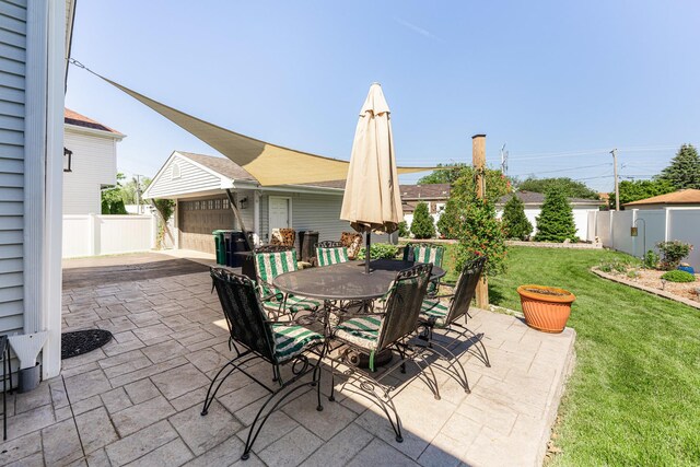 10 N Broadview Ave, Lombard, IL 60148 - view of patio / terrace featuring outdoor dining area