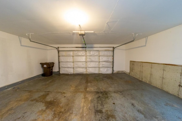 2433 River Oaks Ln Unit 6, Rockford, IL 61102 - view of garage