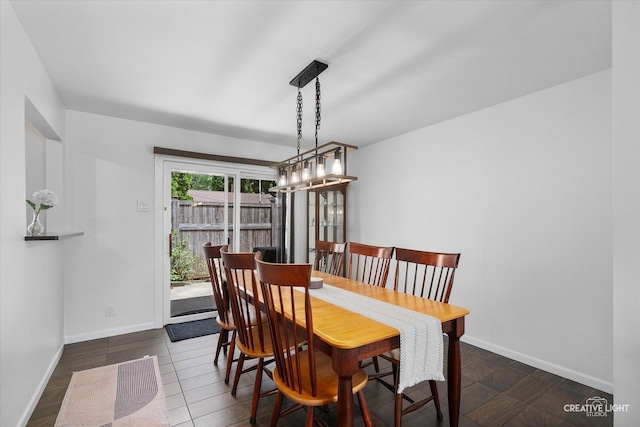125 S Pinecrest Rd, Bolingbrook, IL 60440 - dining room featuring baseboards