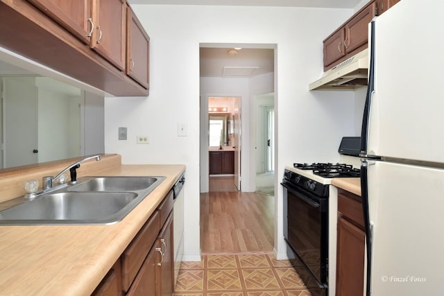 7468 Filmore Ave, Hanover Park, IL 60133 - photo 11