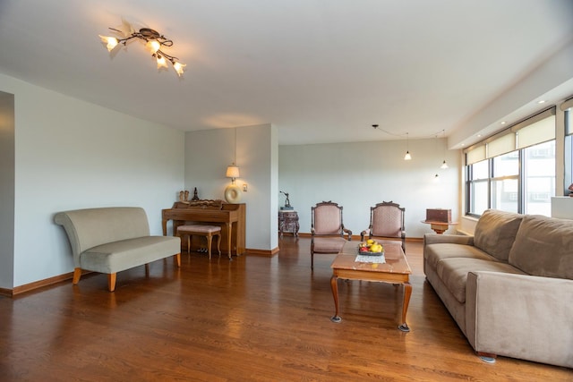 3410 N Lake Shore Dr Unit 9A, Chicago, IL 60657 - living area with wood finished floors and baseboards