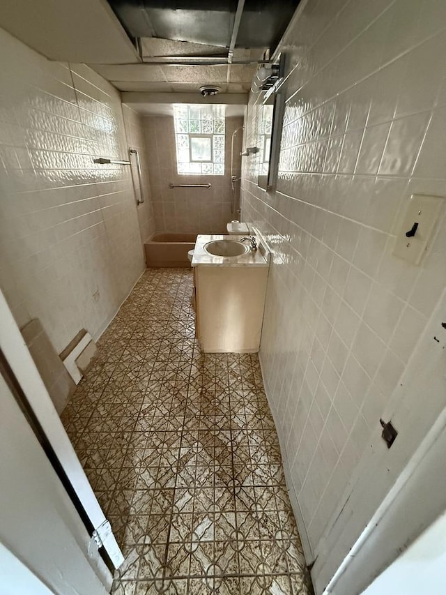 1235 S Mannheim Rd, Westchester, IL 60154 - full bath with vanity, tile walls, tiled shower, and a tub to relax in