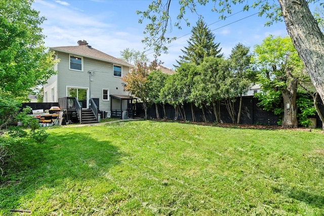 501 N 2nd Ave, Maywood, IL 60153 - view of yard featuring a wooden deck
