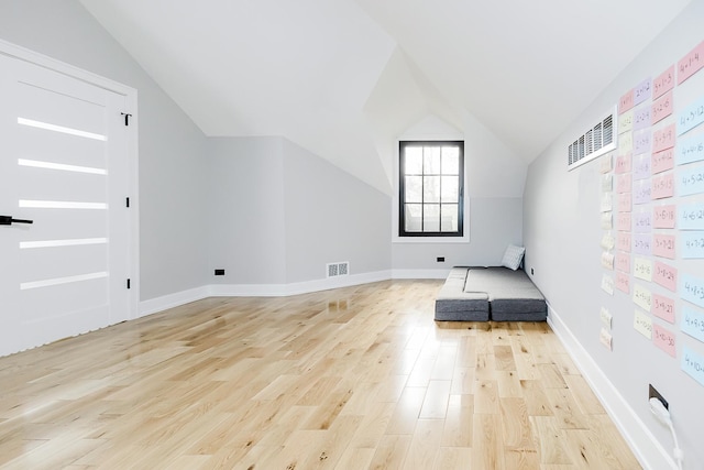 1620 Devonshire Ln, Lake Forest, IL 60045 - additional living space featuring lofted ceiling, light wood finished floors, and baseboards