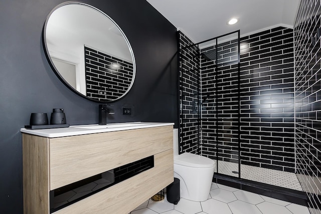 1620 Devonshire Ln, Lake Forest, IL 60045 - bathroom featuring a tile shower, vanity, toilet, tile patterned flooring, and recessed lighting