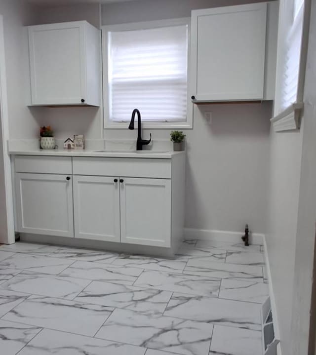 14233 S Green Bay Ave, Burnham, IL 60633 - photo 3