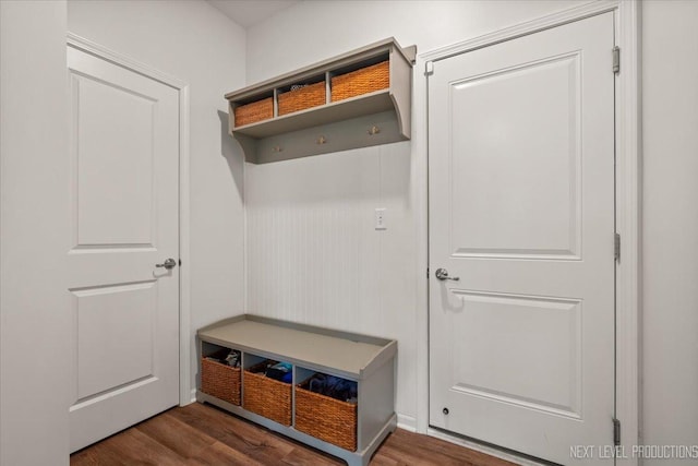 16017 S Crescent Ln, Plainfield, IL 60586 - mudroom featuring wood finished floors