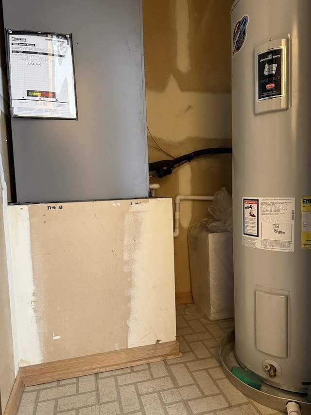 4100 Cove Ln Unit F, Glenview, IL 60025 - utilities with electric water heater and heating unit