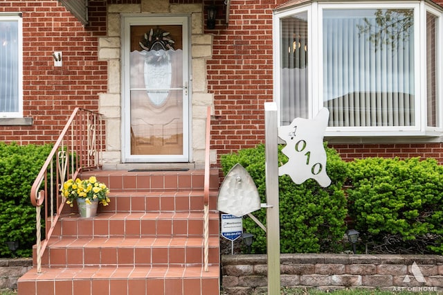 4010 Bobby Ln, Schiller Park, IL 60176 - property entrance featuring brick siding