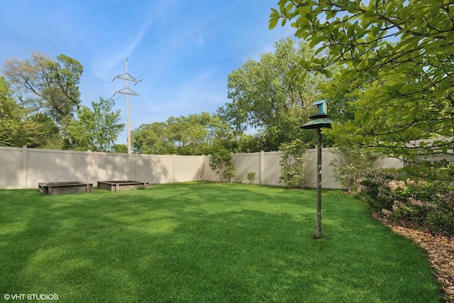 822 Foster Ave, Lake Bluff, IL 60044 - view of yard