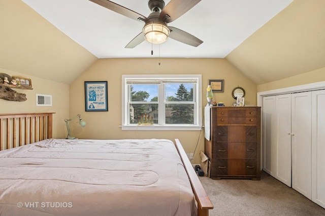 415 W N Blvd, Mchenry, IL 60051 - carpeted bedroom featuring vaulted ceiling, a closet, and a ceiling fan