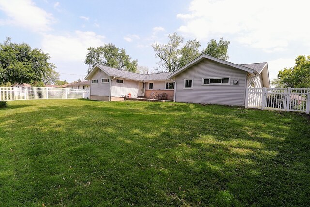 80 Flagstaff Ln, Hoffman Estates, IL 60169 - view of rear view of house