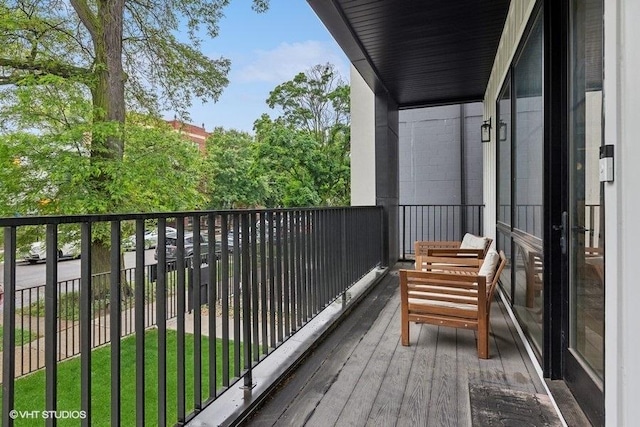 2633 N Emmett St Unit 1F, Chicago, IL 60647 - view of balcony
