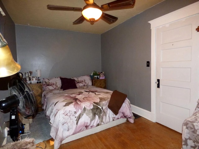 21 Woodland Ave, Elgin, IL 60123 - bedroom with wood finished floors and ceiling fan