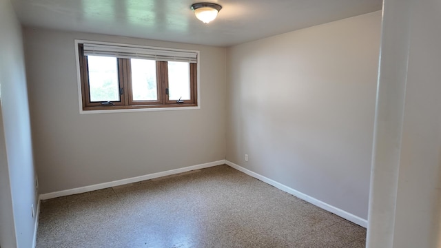 15965 Debbie Ln, South Holland, IL 60473 - empty room with baseboards