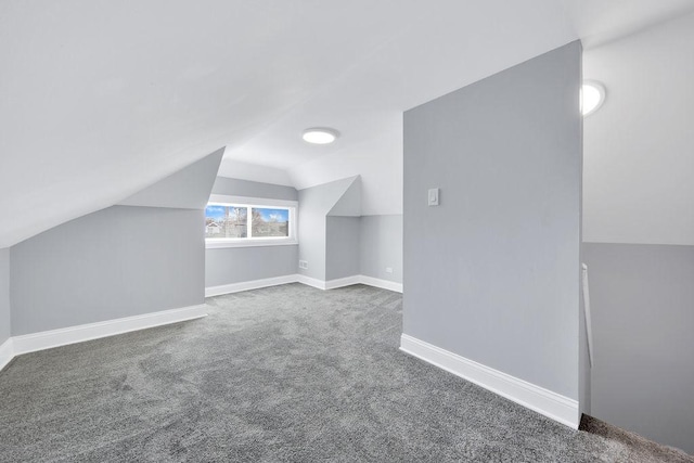 7501 S Aberdeen Ave, Chicago, IL 60620 - bonus room featuring lofted ceiling, carpet floors, and baseboards