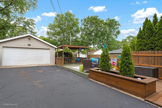 17918 Ridgewood Ave, Lansing, IL 60438 - view of detached garage