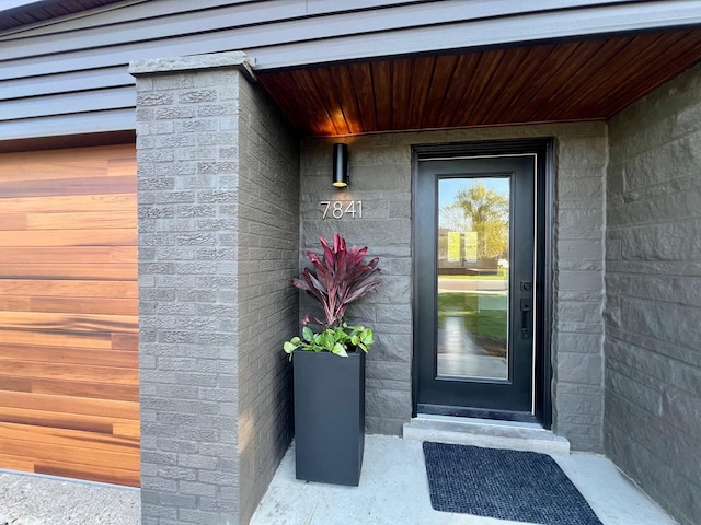 7841 W Argyle St, Norridge, IL 60706 - view of doorway to property