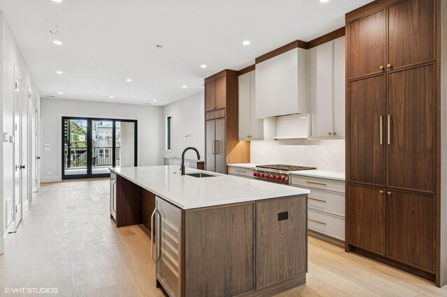 851 W Wolfram St Unit Ph, Chicago, IL 60657