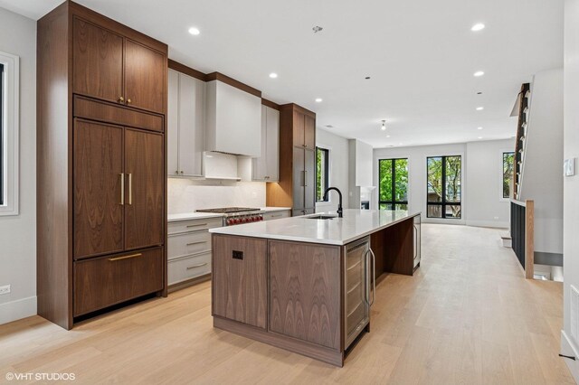 851 W Wolfram St Unit Ph, Chicago, IL 60657