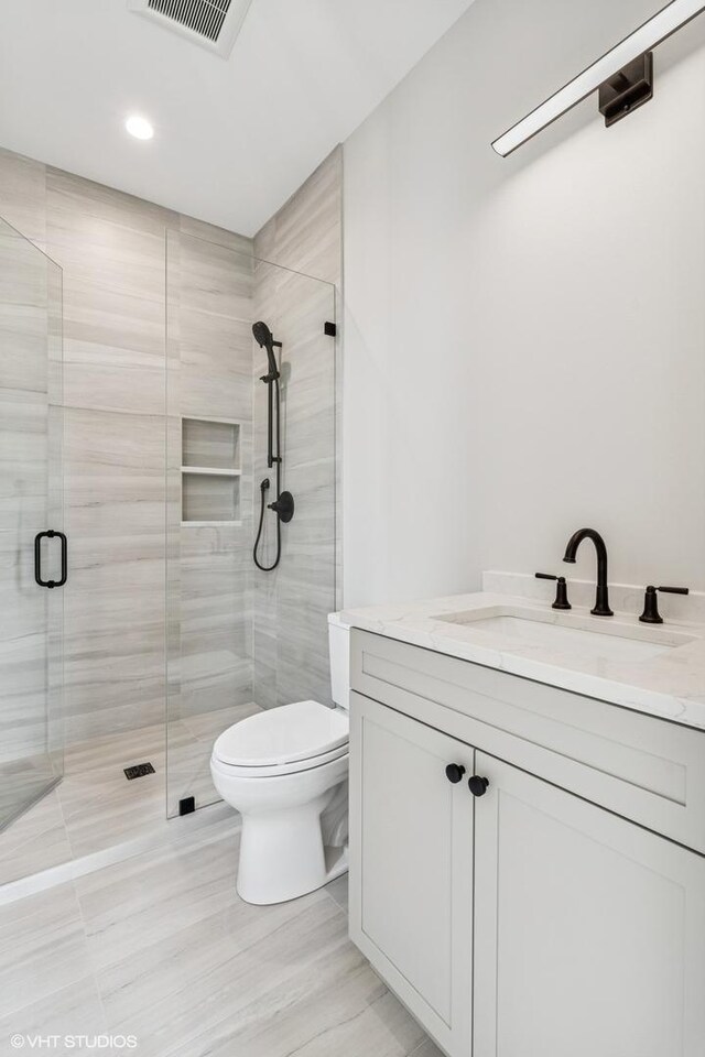851 W Wolfram St Unit Ph, Chicago, IL 60657