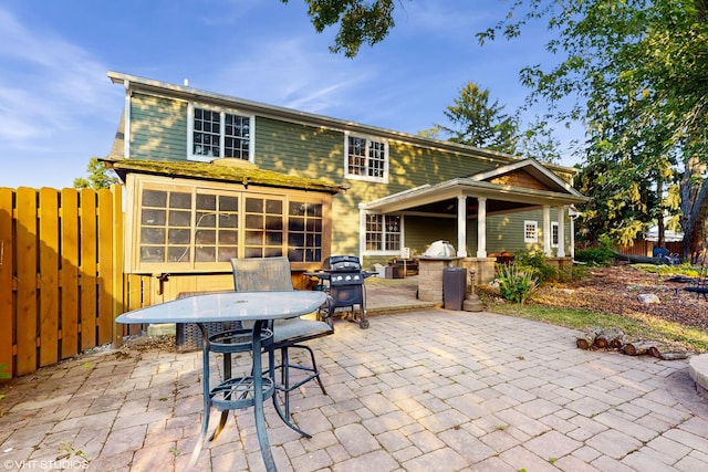 8N594 S Mclean Blvd, South Elgin, IL 60177 - back of house with a patio and outdoor dining area