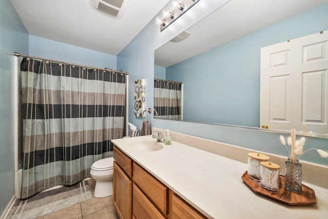 1014 Bayside Ln, Shorewood, IL 60404 - full bath with toilet, vanity, tile patterned floors, and shower / bath combo with shower curtain