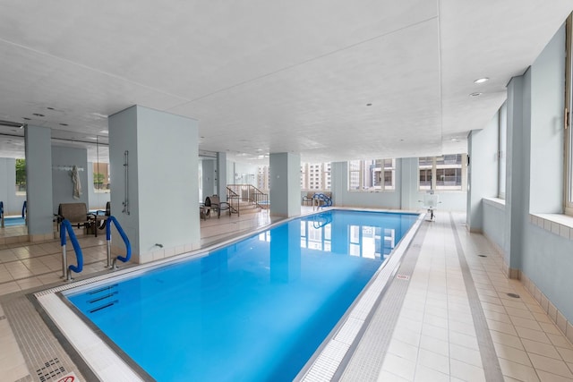 25 E Superior St Unit 903, Chicago, IL 60611 - view of indoor community pool