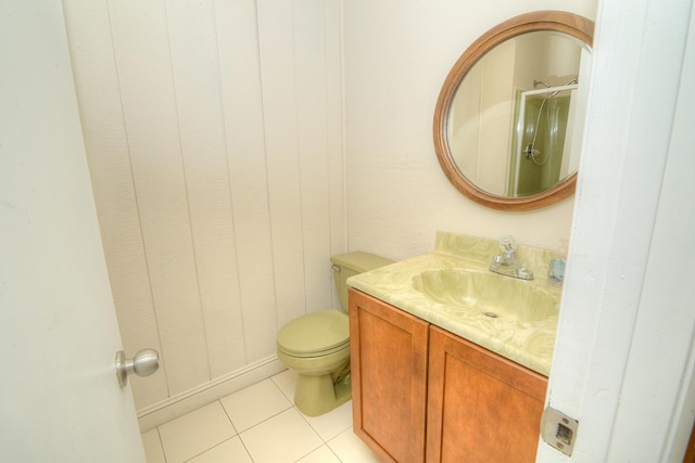6N002 Laurel Dr, Medinah, IL 60157 - bathroom with vanity, tile patterned floors, toilet, and a shower with door