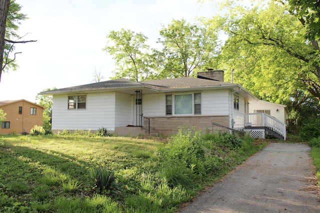 2549 Golf Rd, Joliet, IL 60432 - photo 1