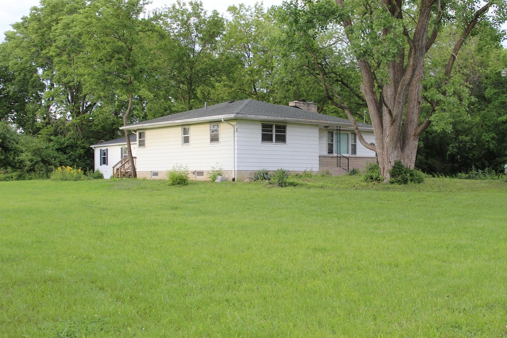 2549 Golf Rd, Joliet, IL 60432 - photo 2