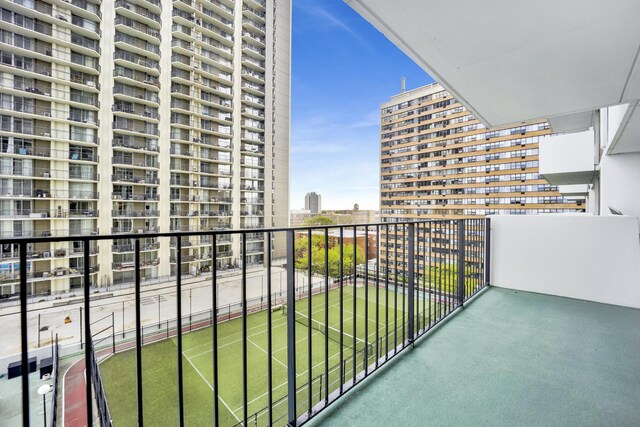 6033 N Sheridan Rd Unit 8E, Chicago, IL 60660 - view of balcony