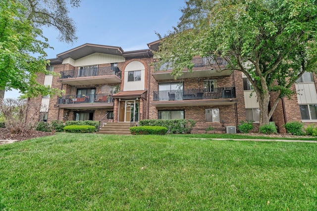 14028 Laramie Ave Unit 1719, Crestwood, IL 60418 - view of property featuring central AC unit