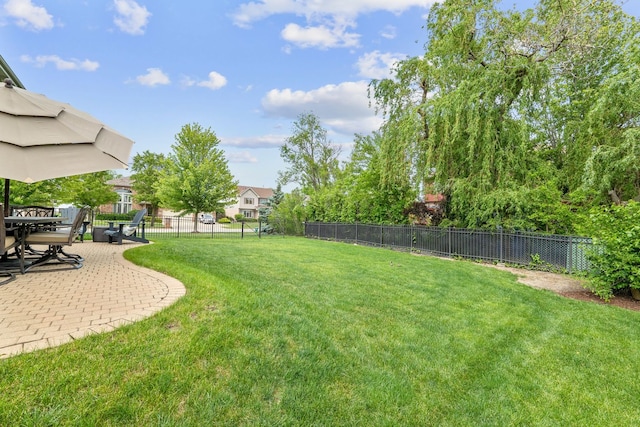 1215 Pendleton Dr, Lemont, IL 60439 - view of yard with a patio area