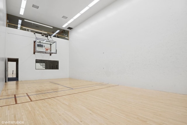 155 N Harbor Dr Unit 1103, Chicago, IL 60601 - view of sport court with community basketball court